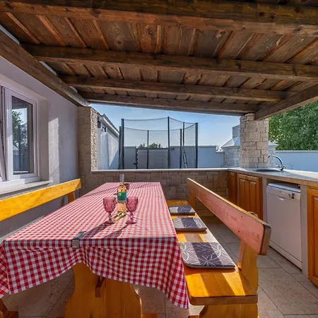 Georgine By Interhome Feriehus *