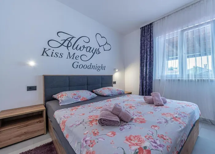Georgine By Interhome Feriehus