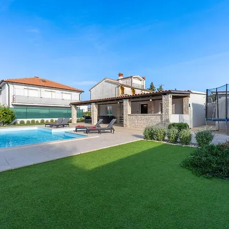 Vakantiehuis Georgine By Interhome