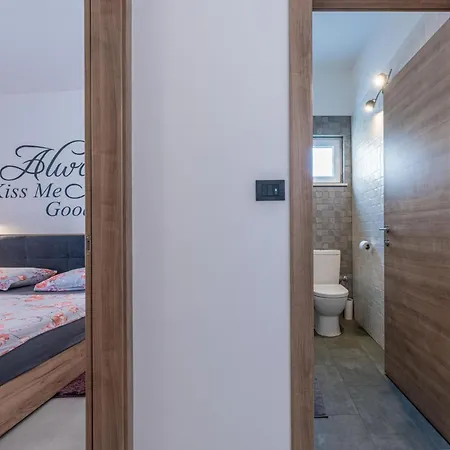 Georgine By Interhome Будинок відпочинку *