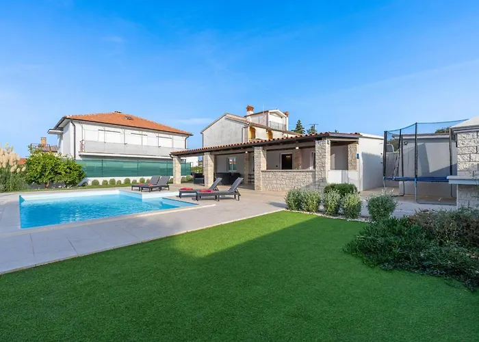 Holiday home Georgine By Interhome